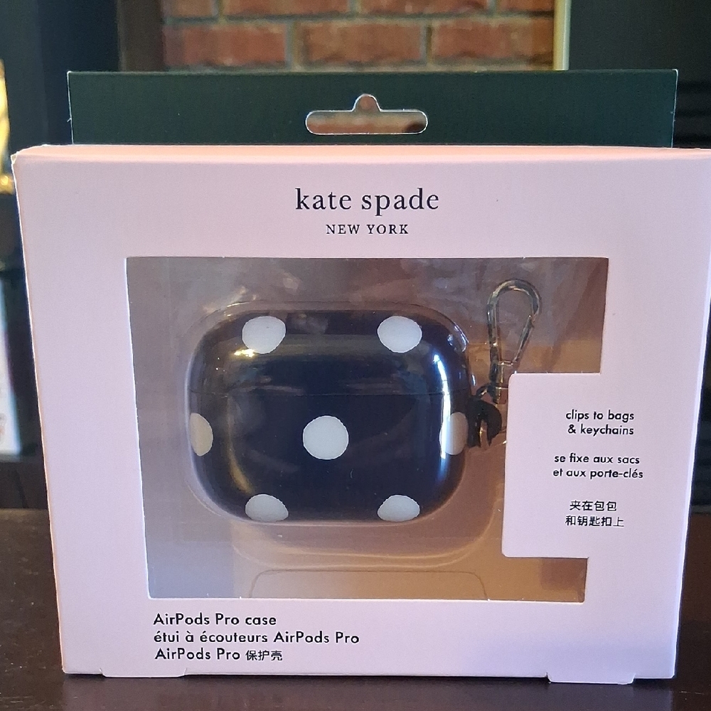 Kate Spade Navy and White Polka Dot AirPods Pro Case